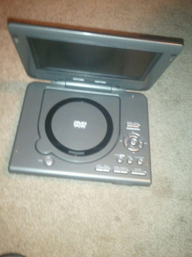 portable  dvd player in Camp Lejeune